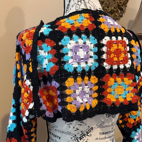 DAZY Colorful Crochet Cropped Cardigan Shrug  Sz M - Picture 6 of 12